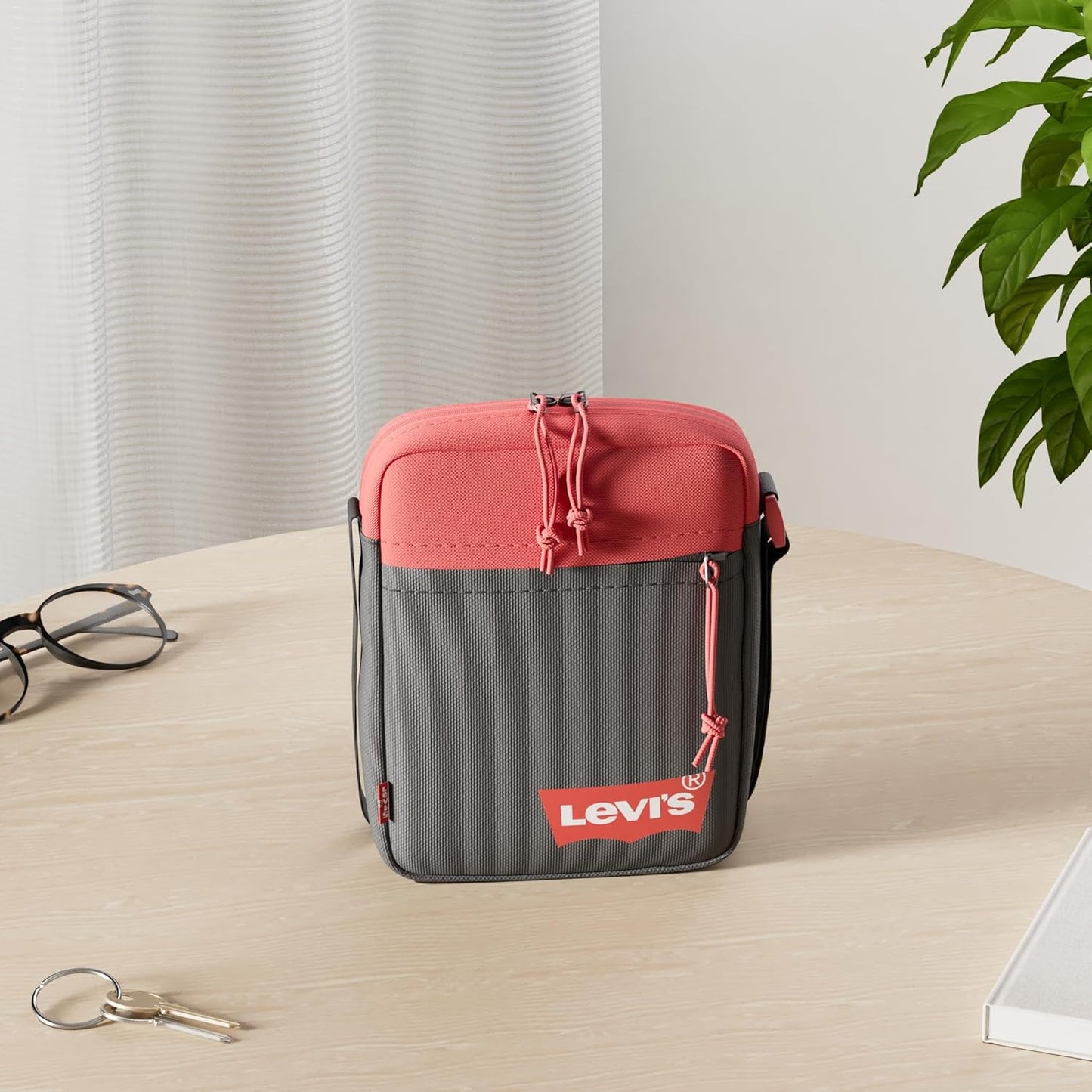 Levi's Mini Crossbody Solid (Red Batwing), Men's Bag, One Size